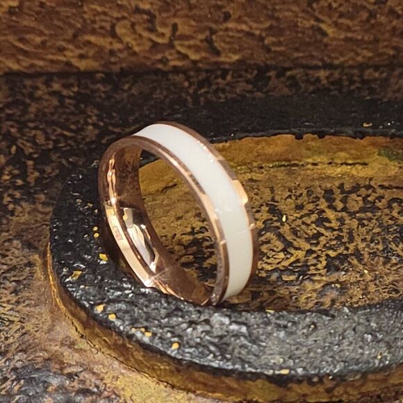 Men's Promise Ring White Ceramic Inlay Rose Rold - Picture 8 of 9